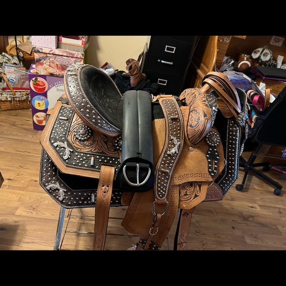 Barrel saddle Set - Picture 3 of 6
